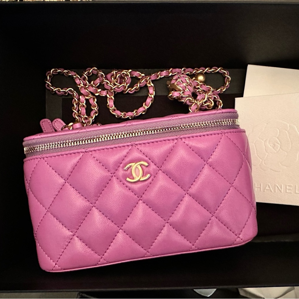 Chanel Lambskin Small Vanity Case With Chain